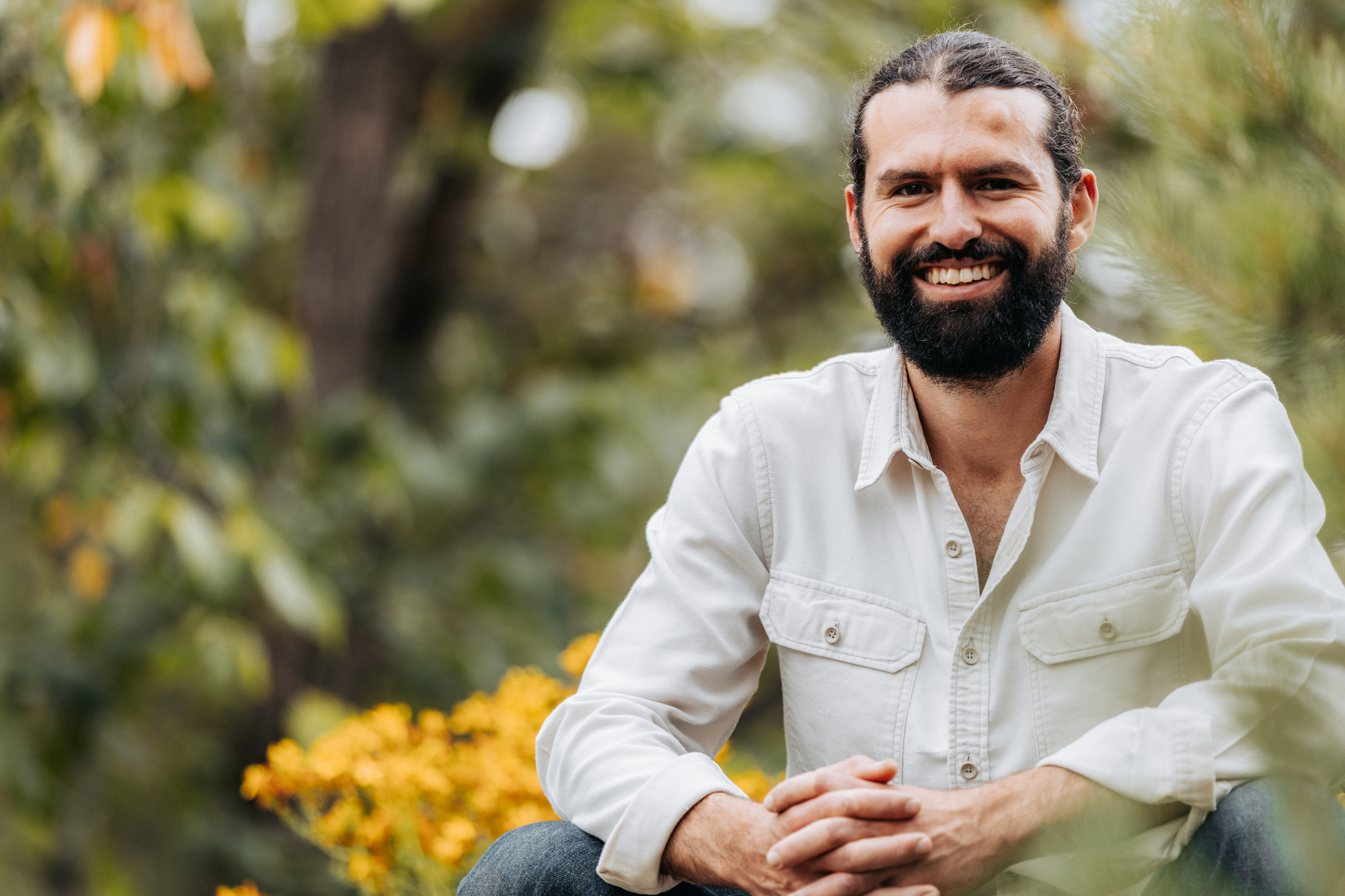 Alex Carabi 