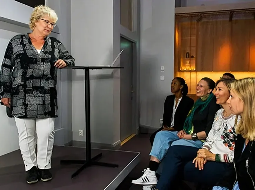 Boka föreläsare Anna Olsson - Affärsnytta, Förändring, Organisationsutveckling